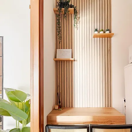 Charming New Flat Near Metro - Sleeps Roma